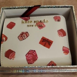 🎁Kate Spade Cameron Small Zip Leather Bifold Wallet Gifts Pink Multi $139❤️🎁